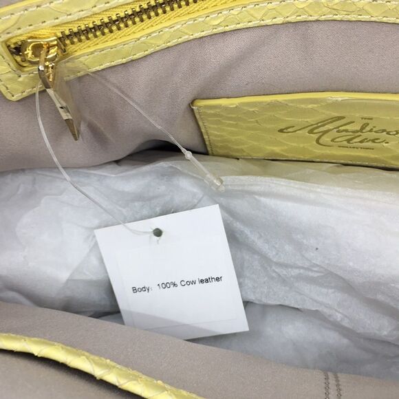Kate Spade Madison Ave. Light Canary Yellow Court Margot Snakeskin Embossed - Picture 11 of 17